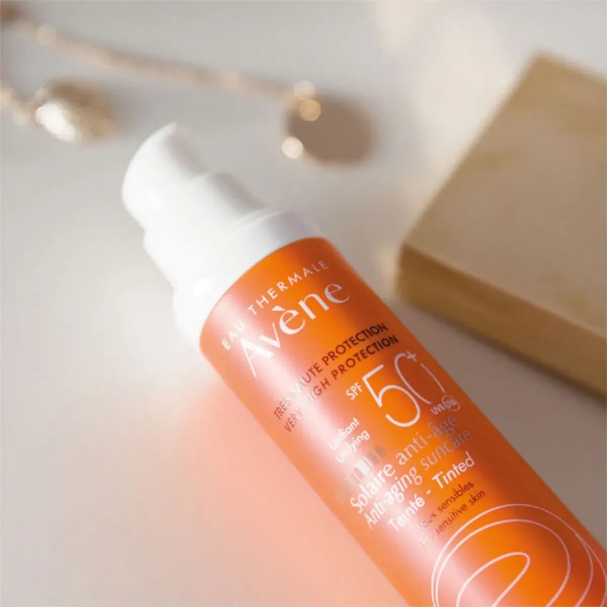 Avene Fotoprotector Antiedad con Color SPF50+ x50ml - TIENDA PIEL