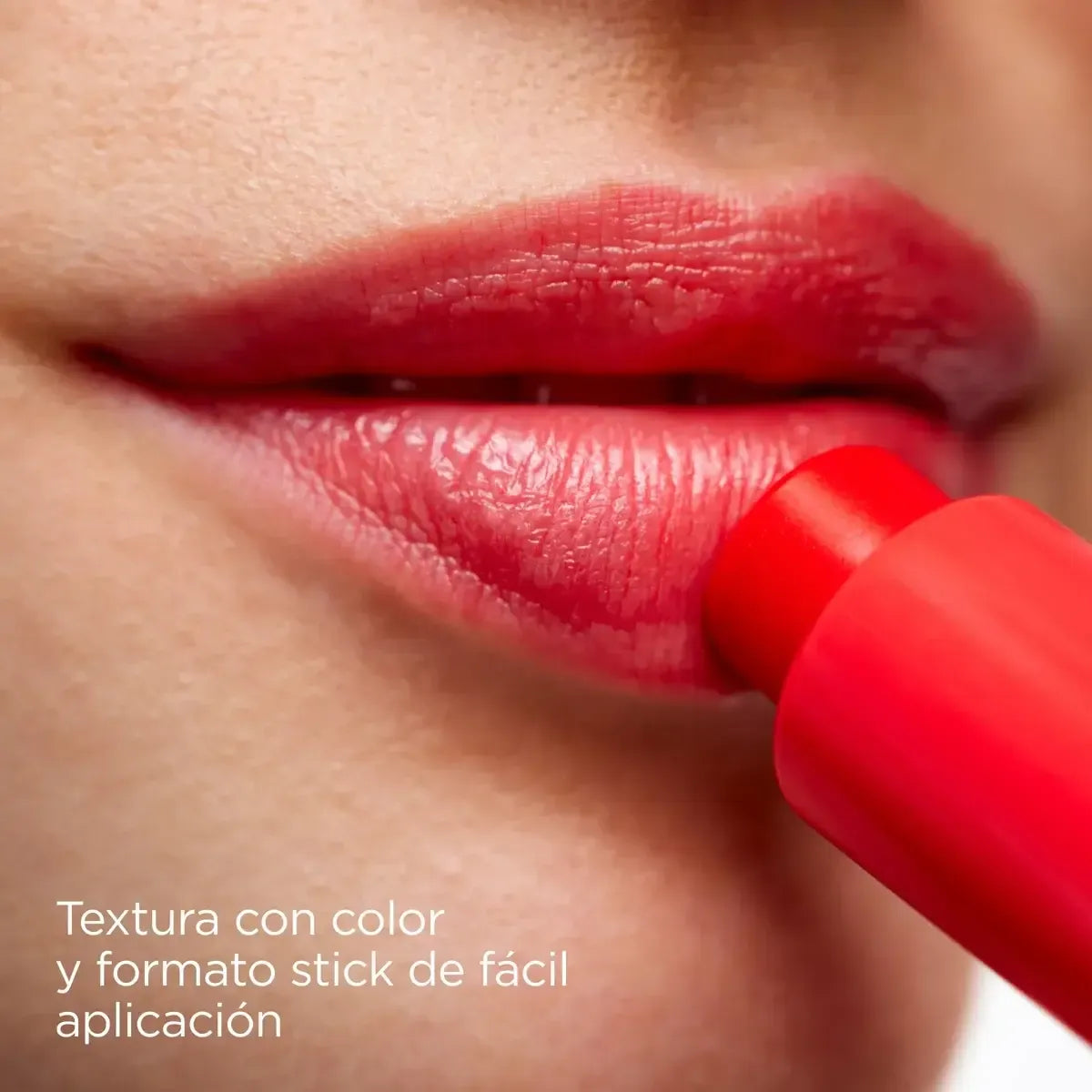 Isdin Reparador Labial Rojo x 4Gr