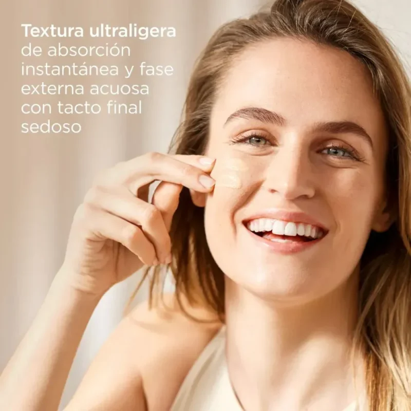 Isdin Fotoprotector FusionWater Magic Tono Light SPF50+ x50ml